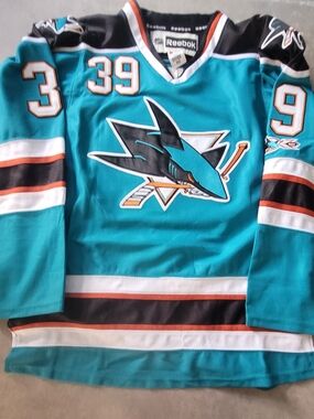 Reebok San Jose Sharks Logan COUTURE #39 Teal Hockey Jersey